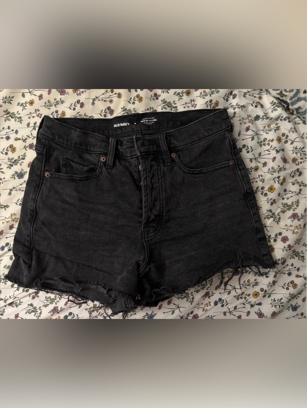 Old Navy Higher High-Rise Sky-Hi A-Line Secret-Smooth Pocket Denim Jean Shorts